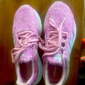 Girls Big Kid Size 3 Adidas Sneaker